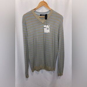 2/60$ Men’s CLAIBORNE V-neck knit sweater size medium new with‎ tags